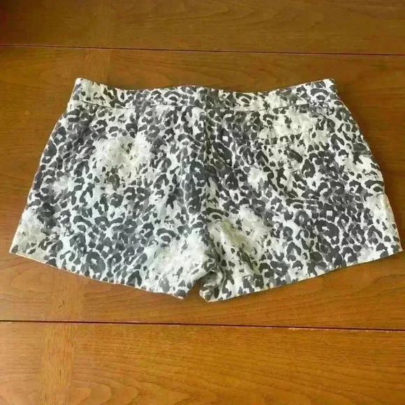 Joie Womens Size 10 100% Linen Shorts Cheetah Animal Print Summer Comfort - Picture 4 of 7